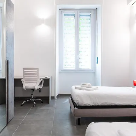 Colosseum Hub * Rzym